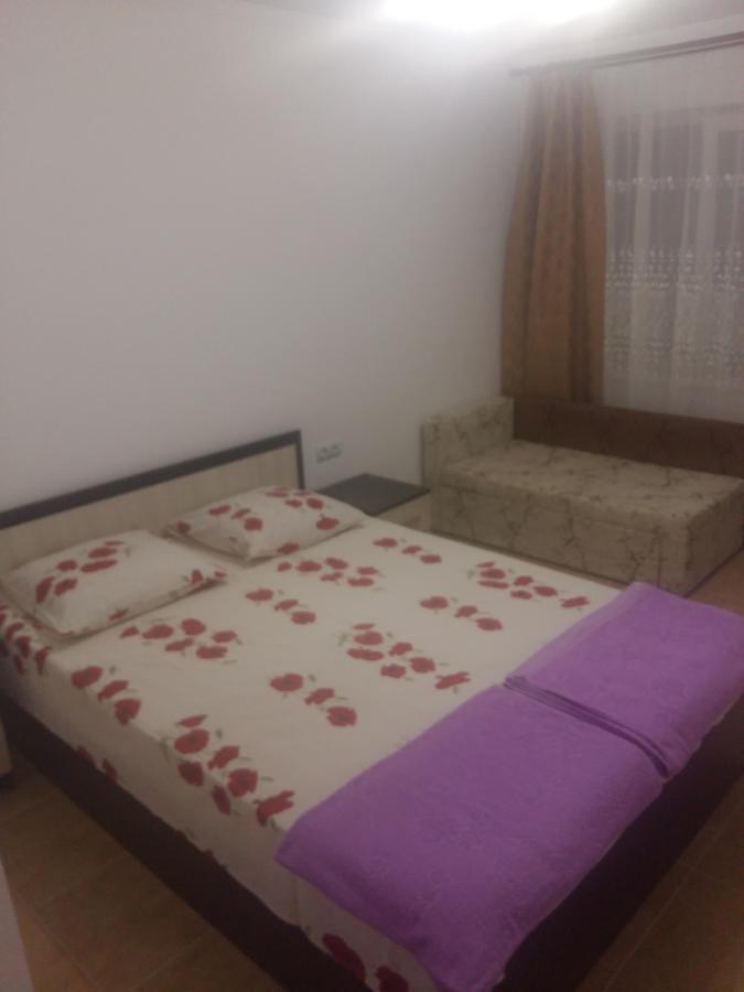 Guest House U Aleny Gagra Exterior photo
