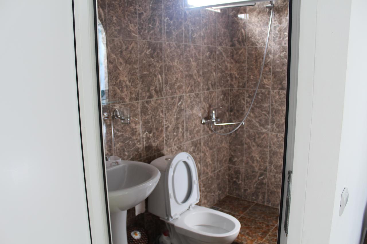 Guest House U Aleny Gagra Exterior photo